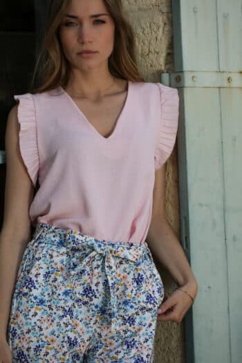 pale pink pleated armholes top