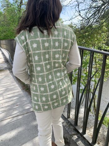 khaki sleeveless jacket patterns back plated pockets